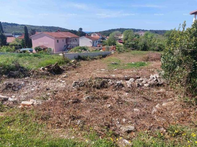 Građevinsko zemljište Prodaje se građevinsko zemljište u Banjolama
