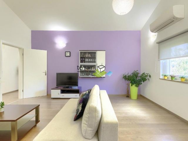 Istra, Pula, centar, stan 75,51m2, I. kat, 2SS+DB, renovirano, namješteno!! #prodaja