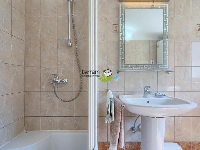 Istra, Pula, centar, stan 75,51m2, I. kat, 2SS+DB, renovirano, namješteno!! #prodaja
