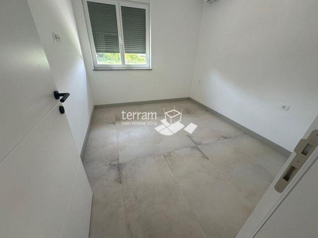 Istra, Medulin, Banjole okolica, stan 80,72m2, I. kat, 2SS+DB, blizina mora, NOVO!! #prodaja