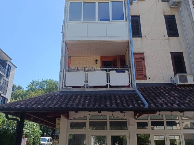 Červar - Porat, 3-sobni apartman, 46,64 m2, 2 loggie (prodaja)