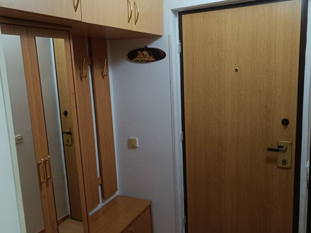 Červar - Porat, 3-sobni apartman, 46,64 m2, 2 loggie (prodaja)