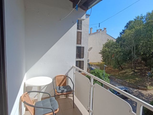 Červar - Porat, 3-sobni apartman, 46,64 m2, 2 loggie (prodaja)