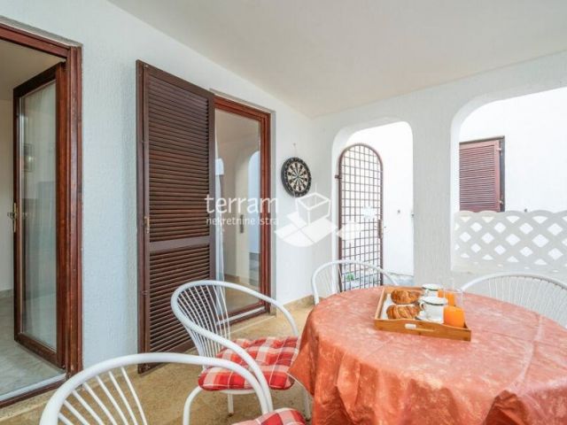 Istra, Vodnjan, Barbariga, stan/apartman 65m2, 3SS+DB, namješteno, parking, blizina mora!! #prodaja